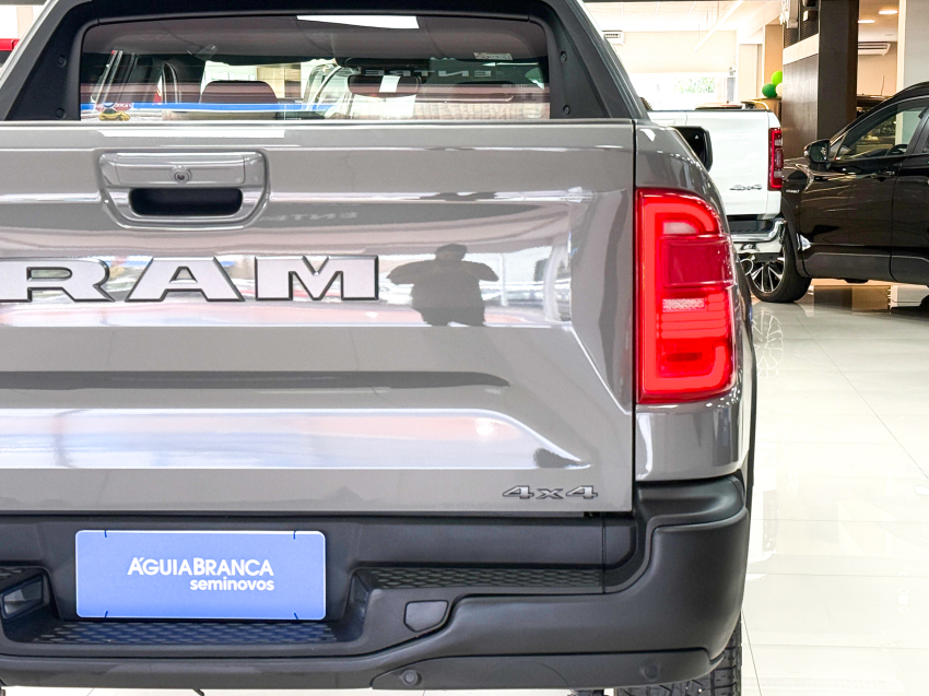 ram rampage 2.0 turbo diesel rebel 4x4 automatico.