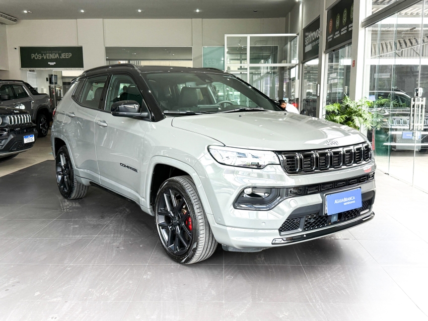Carro JEEP COMPASS