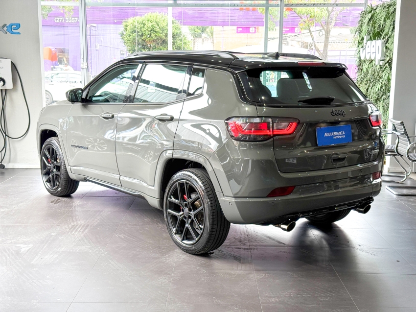 Carro JEEP COMPASS