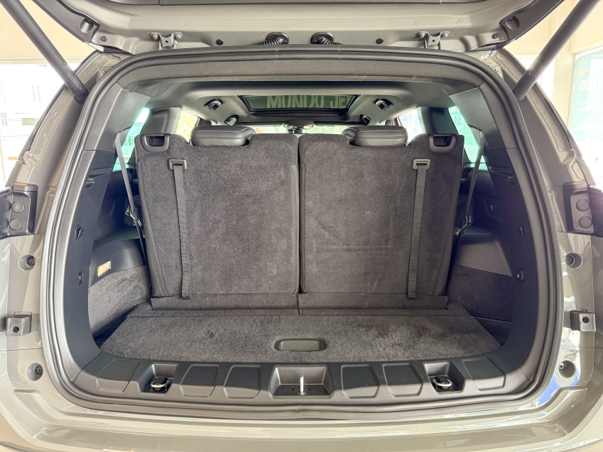 Carro JEEP COMMANDER