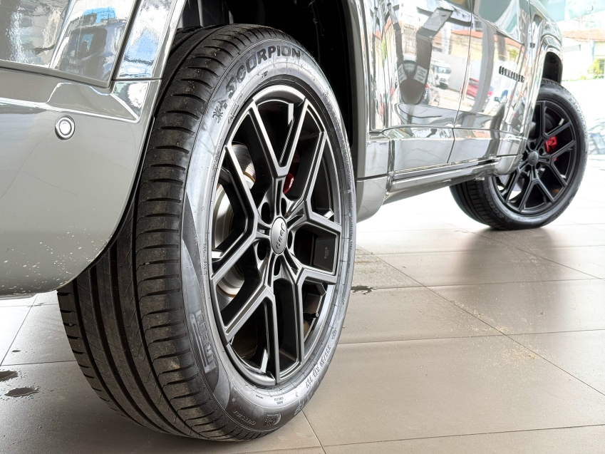 Carro JEEP COMMANDER