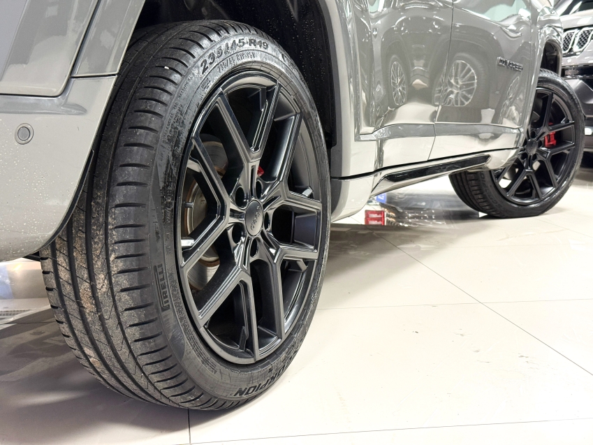 Carro JEEP COMPASS