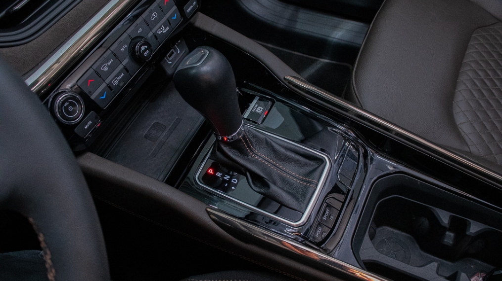 Carro JEEP COMMANDER