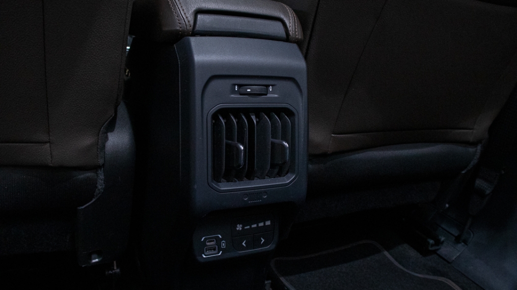 Carro JEEP COMMANDER
