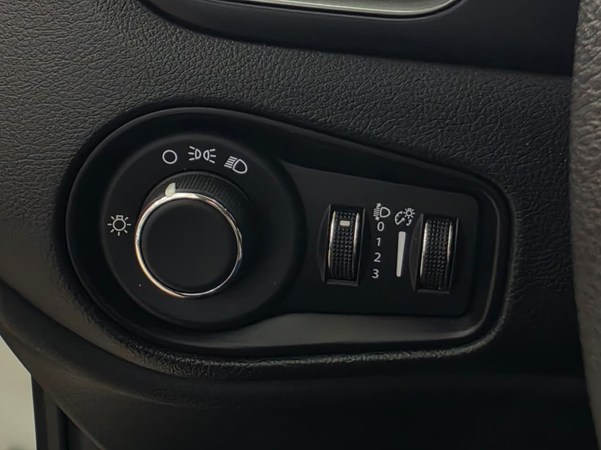 JEEP RENEGADE 1.3 T270 TURBO FLEX AT6 16