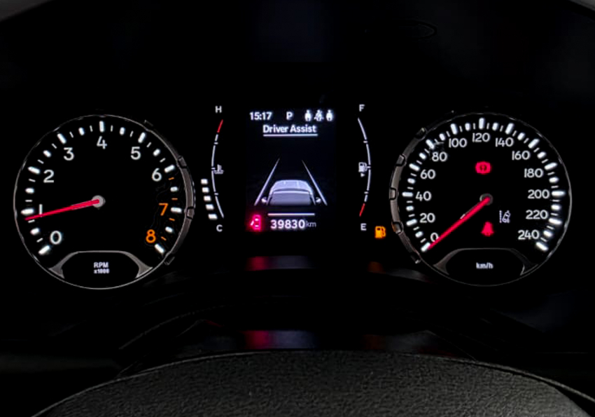 JEEP RENEGADE 1.3 T270 TURBO FLEX AT6 12