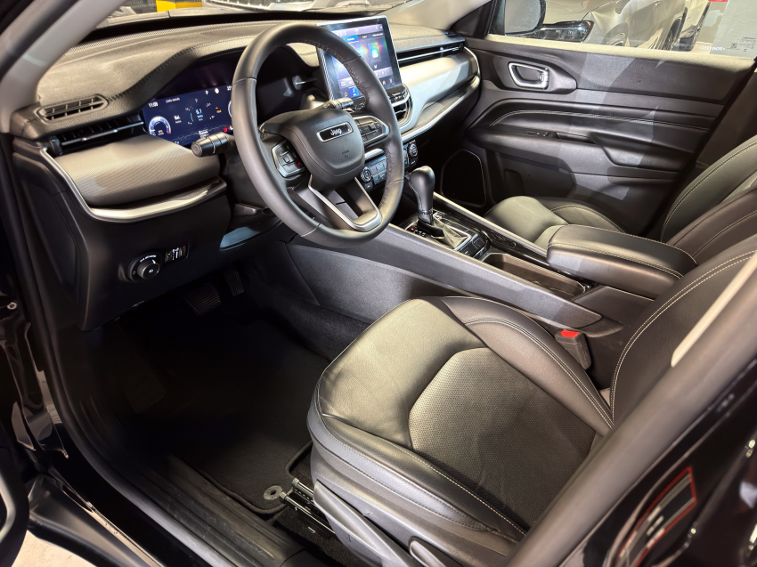 JEEP COMPASS 1.3 T270 TURBO FLEX LONGITUDE AT6 16