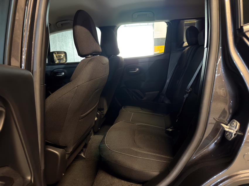 JEEP RENEGADE 1.3 T270 TURBO FLEX AT6 25