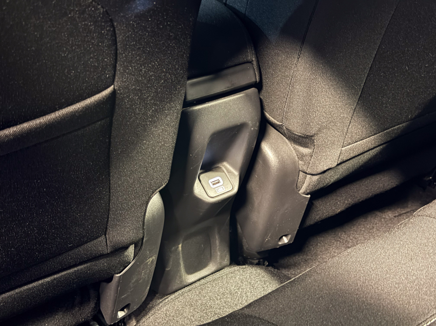 JEEP RENEGADE 1.3 T270 TURBO FLEX AT6 26