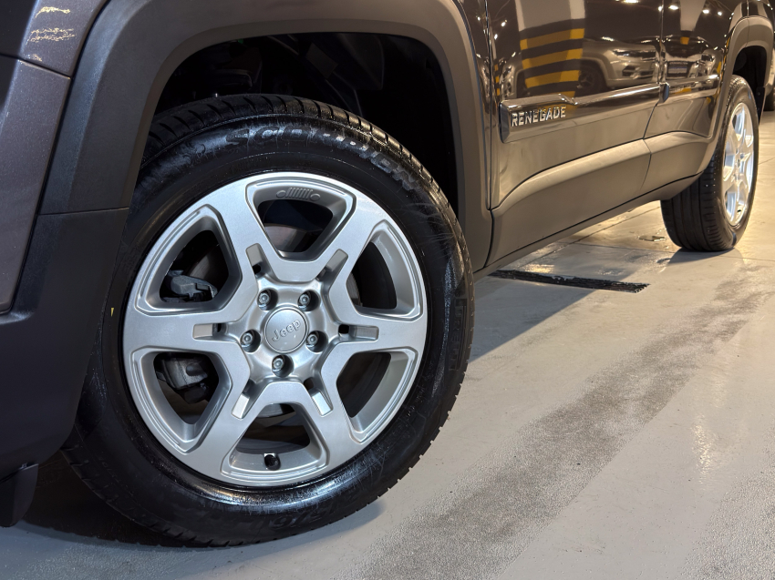 JEEP RENEGADE 1.3 T270 TURBO FLEX AT6 2