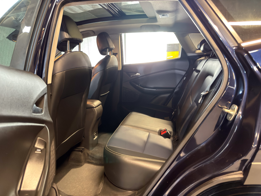 Chevrolet TRACKER 1.2 TURBO FLEX PREMIER AUTOMÁTICO 28
