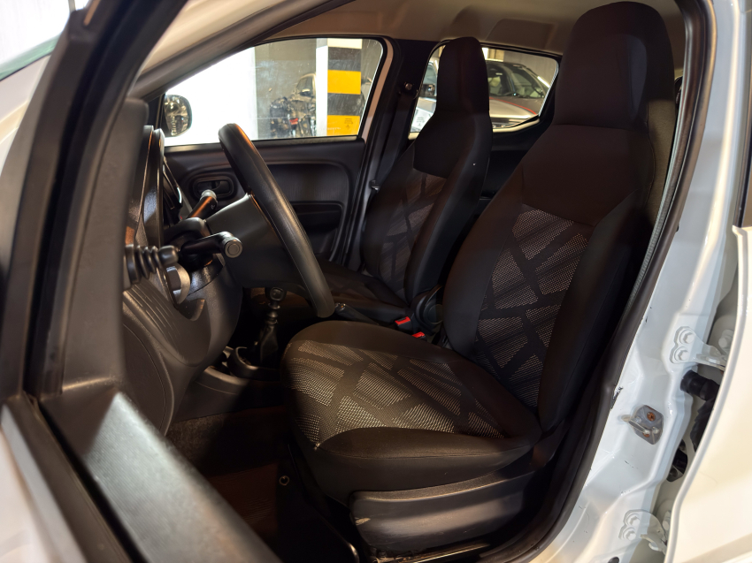 Fiat MOBI 1.0 EVO FLEX LIKE. MANUAL 23