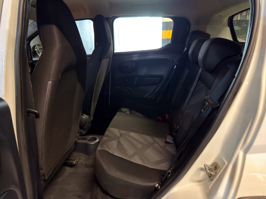Fiat MOBI 1.0 EVO FLEX LIKE. MANUAL 25