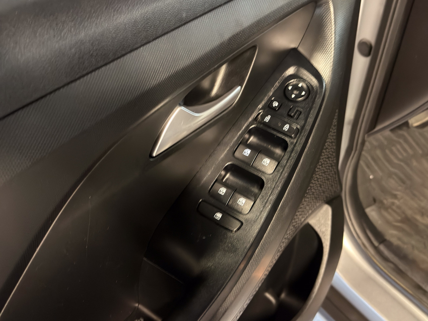 Hyundai CRETA 1.0 TGDI FLEX LIMITED AUTOMÁTICO 23