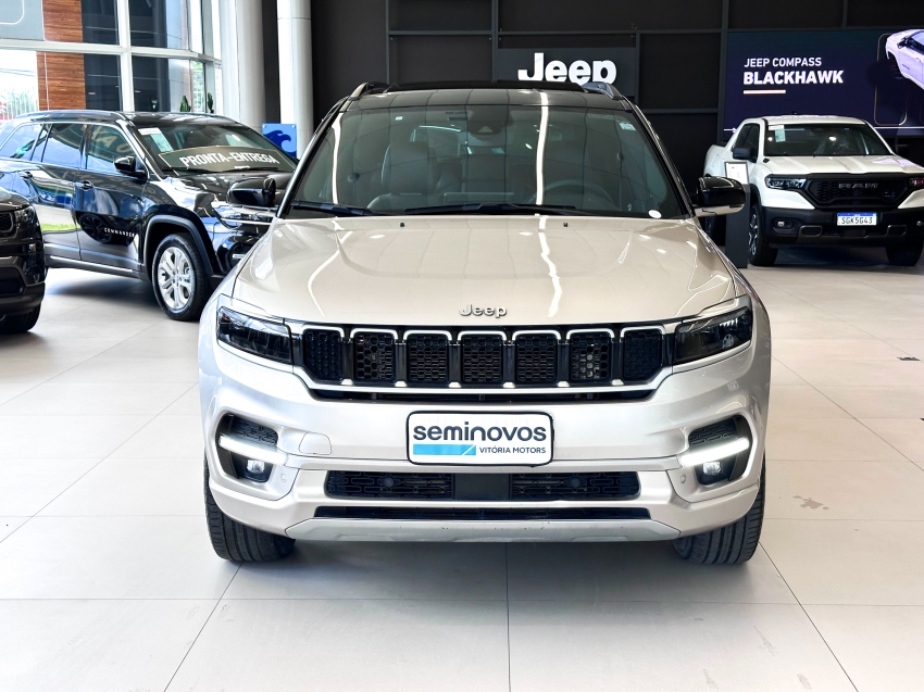 Carro JEEP COMMANDER