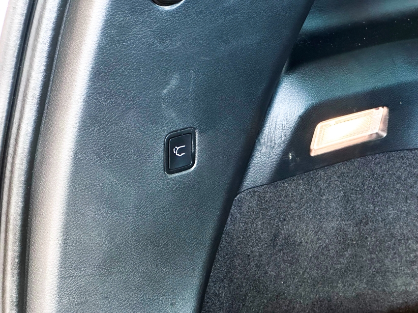 Carro JEEP COMMANDER
