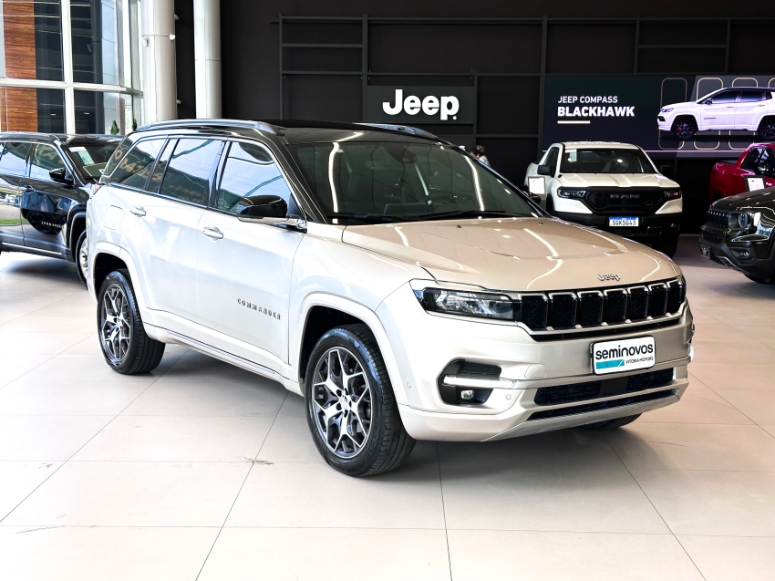 Carro JEEP COMMANDER