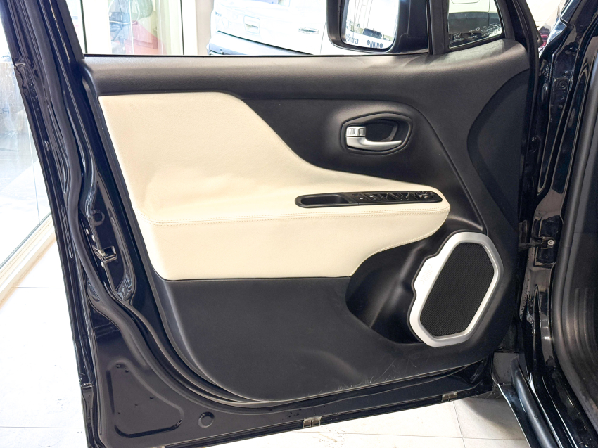 jeep renegade 1.8 16v flex longitude 4p automatico.