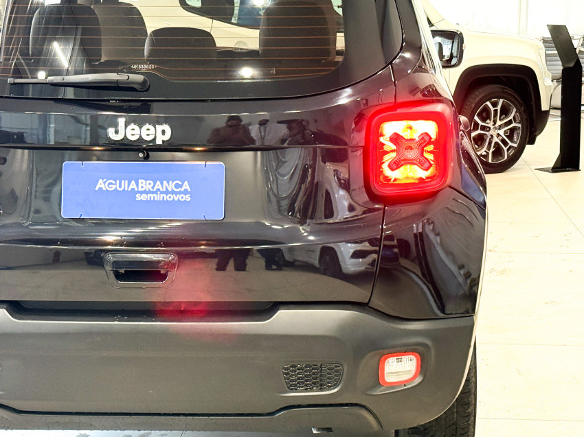 jeep renegade 1.8 16v flex longitude 4p automatico.
