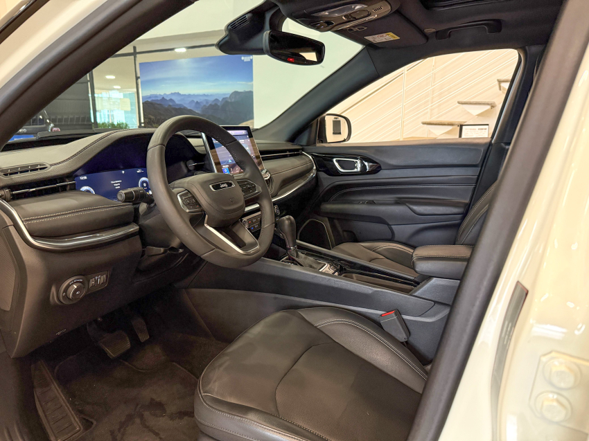 jeep compass 1.3 t270 turbo flex s at6.