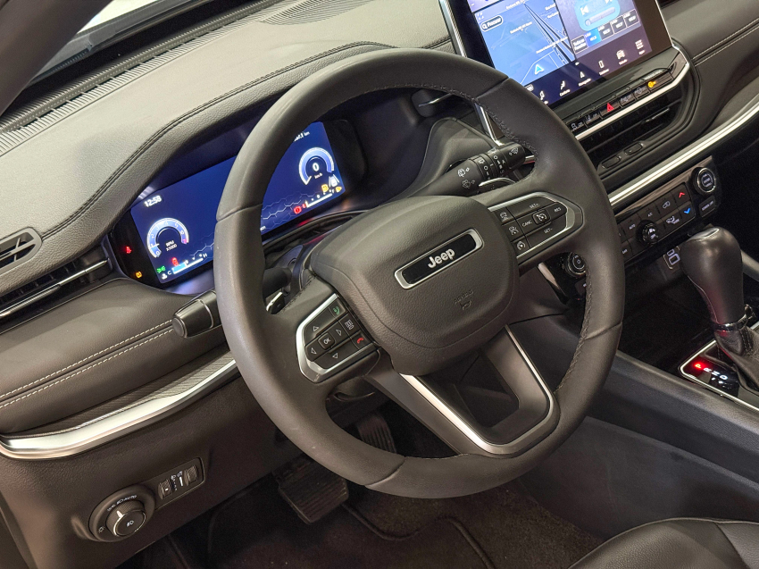 jeep compass 1.3 t270 turbo flex s at6.