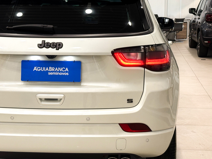 jeep compass 1.3 t270 turbo flex s at6.