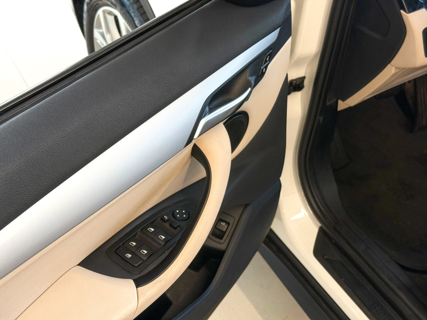 bmw x1 2.0 16v turbo activeflex sdrive20i gp 4p automatico.