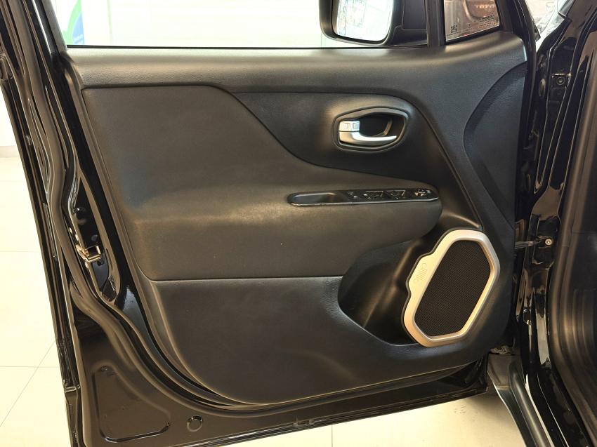 jeep renegade 1.8 16v flex 4p automatico.