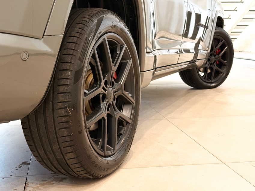 Carro JEEP COMMANDER