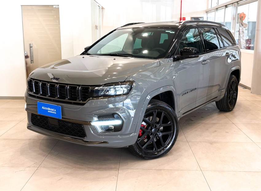Carro JEEP COMMANDER
