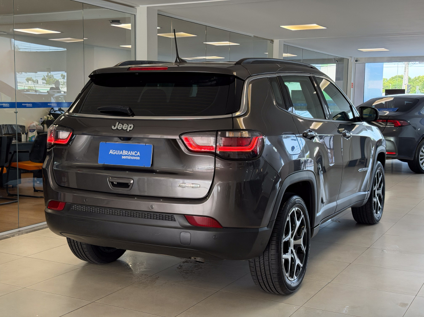 JEEP COMPASS 1.3 T270 TURBO FLEX LONGITUDE AT6 10