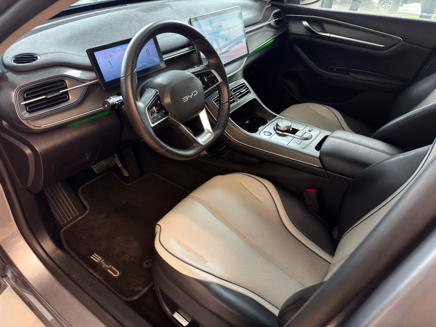 BYD KING 1.5 DM-I PHEV GS AUTOMÁTICO 14