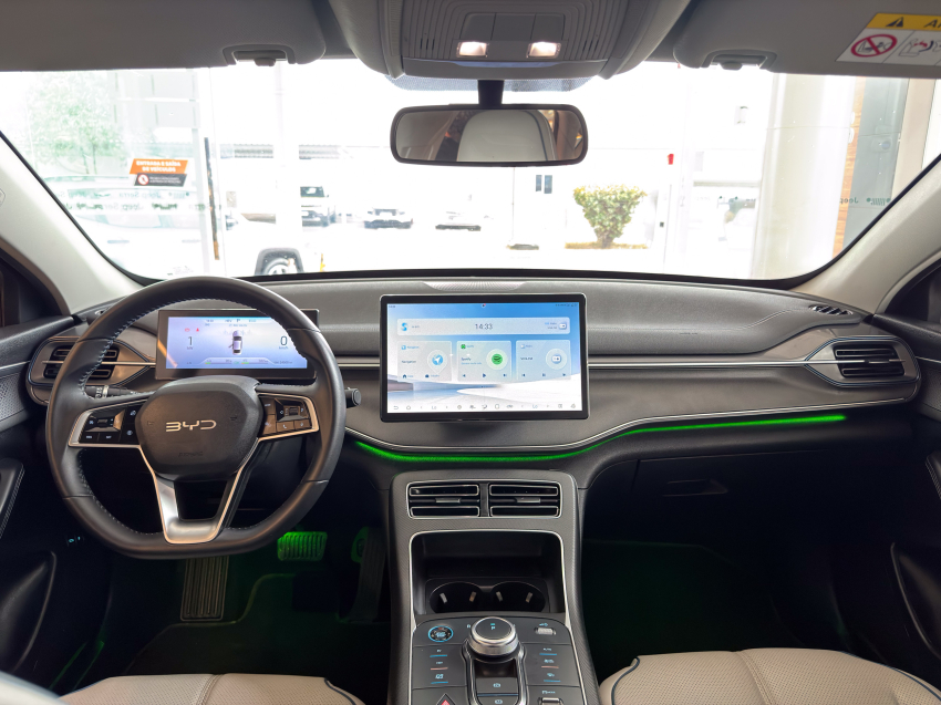 BYD KING 1.5 DM-I PHEV GS AUTOMÁTICO 13