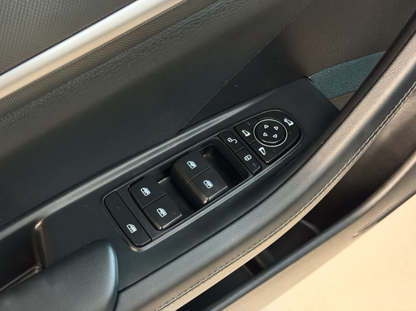 BYD KING 1.5 DM-I PHEV GS AUTOMÁTICO 21