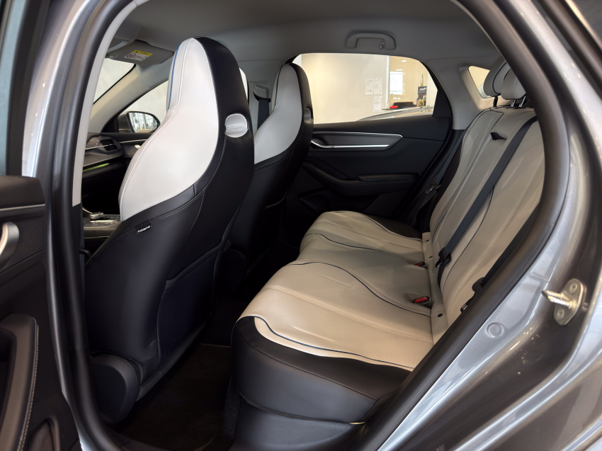 BYD KING 1.5 DM-I PHEV GS AUTOMÁTICO 25