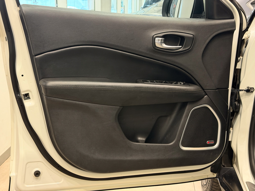 JEEP COMPASS 2.0 16V DIESEL S 4X4 AUTOMÁTICO 24