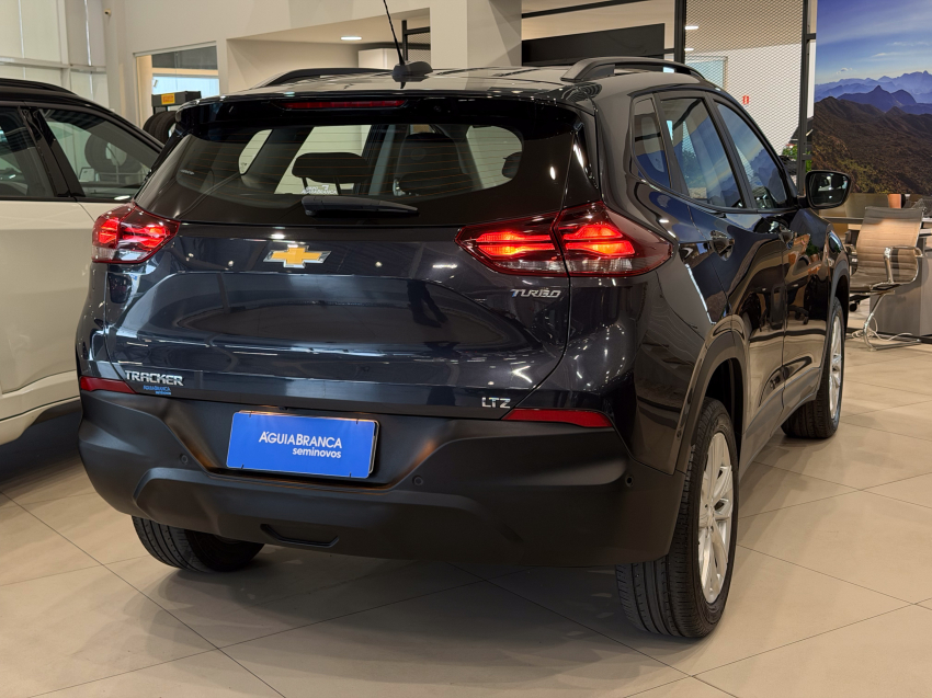 Chevrolet TRACKER 1.0 TURBO FLEX LTZ AUTOMÁTICO 10