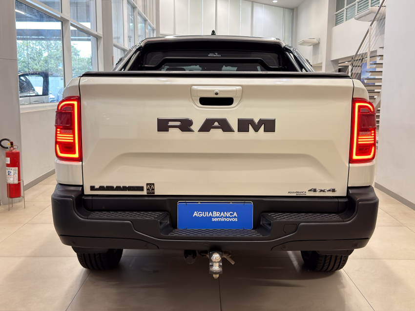 Ram RAMPAGE 2.2 TURBO DIESEL LARAMIE 4X4 AUTOMÁTICO 8