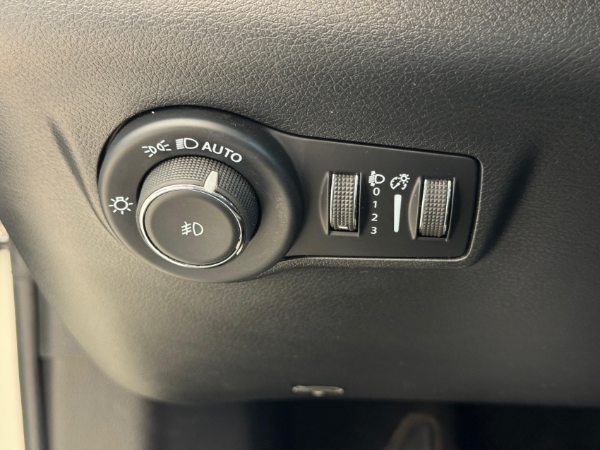 JEEP COMPASS 1.3 T270 TURBO FLEX S AT6 18