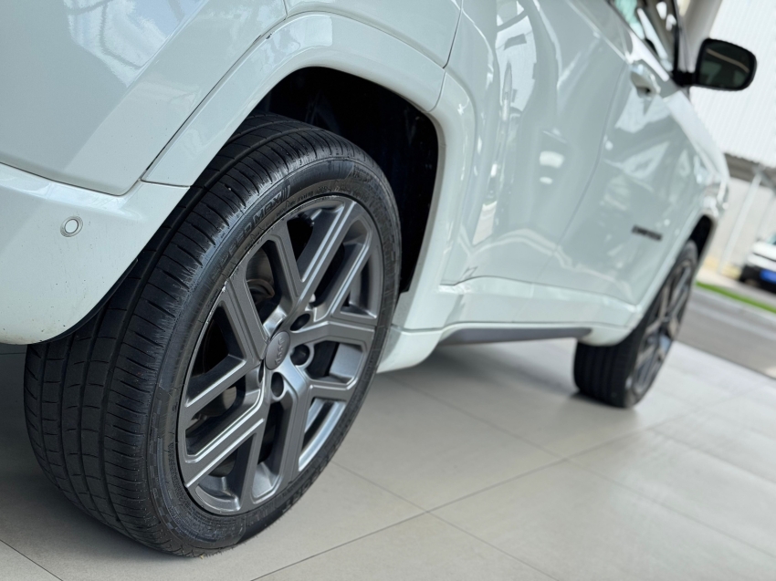 JEEP COMPASS 1.3 T270 TURBO FLEX S AT6 11