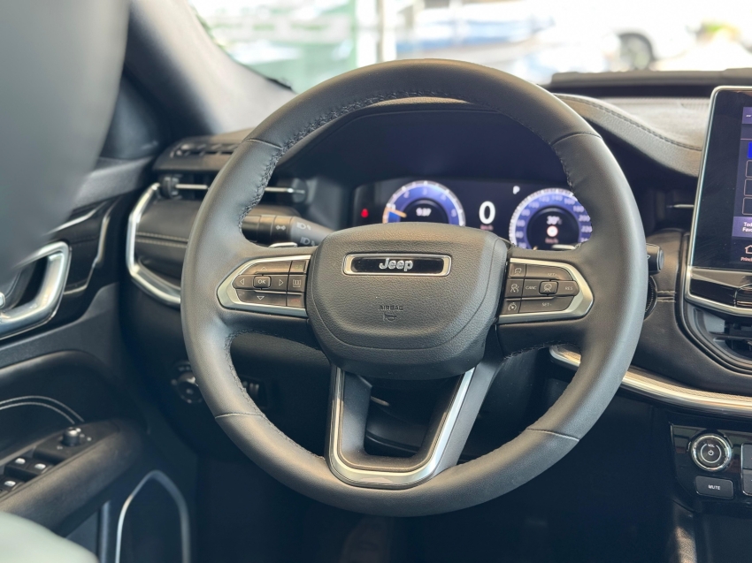 JEEP COMPASS 1.3 T270 TURBO FLEX S AT6 16