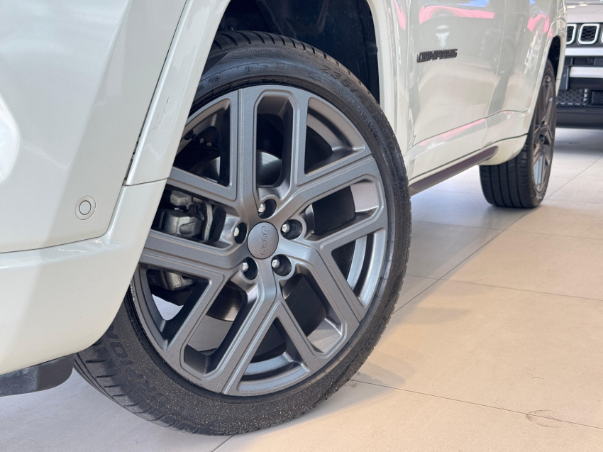 JEEP COMPASS 1.3 T270 TURBO FLEX S AT6 2