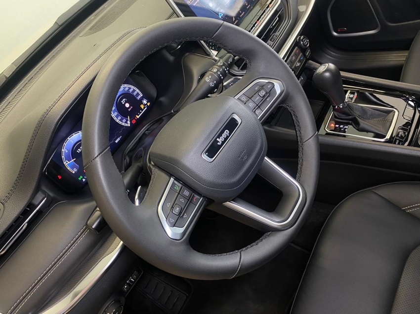 Carro JEEP COMPASS