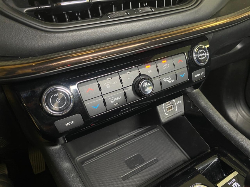 Carro JEEP COMPASS