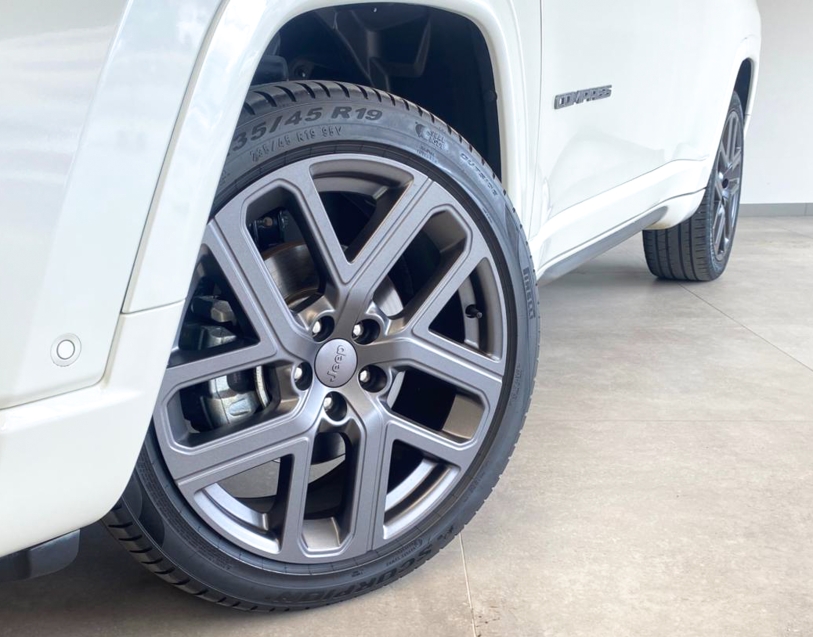Carro JEEP COMPASS