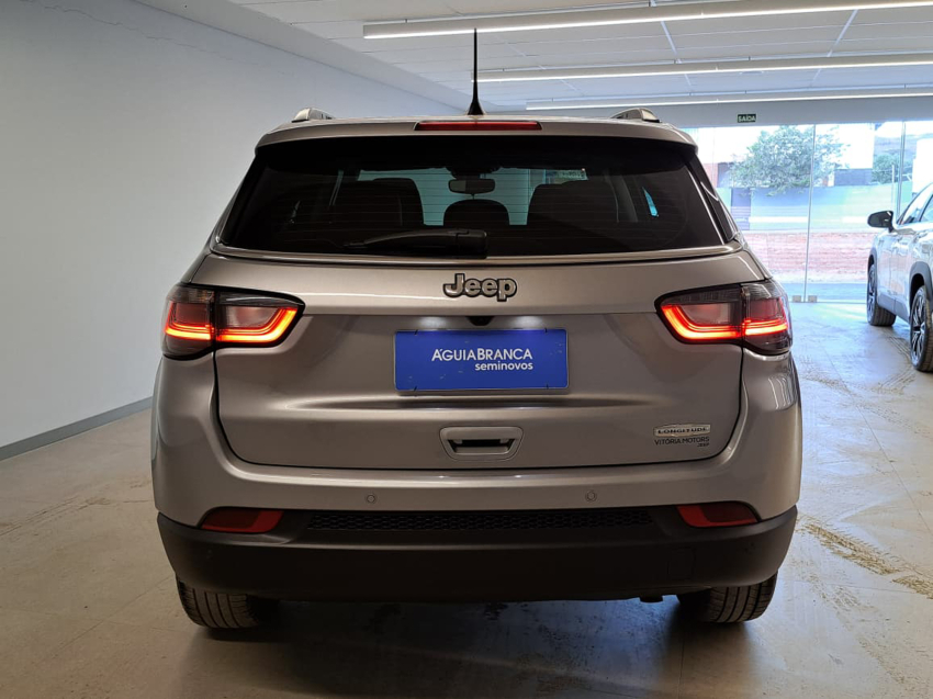 JEEP COMPASS 1.3 T270 TURBO FLEX LONGITUDE AT6 8