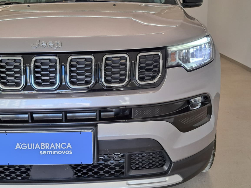 JEEP COMPASS 1.3 T270 TURBO FLEX LONGITUDE AT6 4