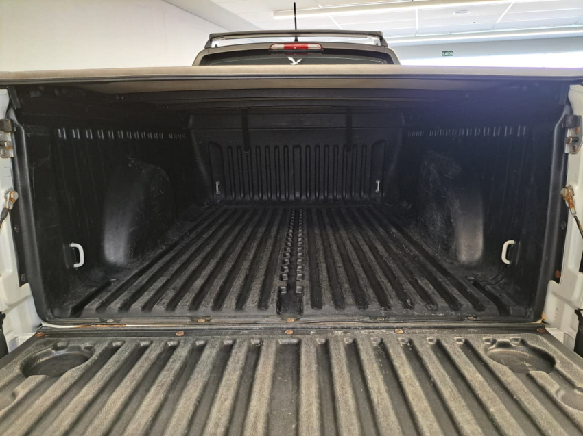 Volkswagen SAVEIRO 1.6 MSI TRENDLINE CS 16V FLEX 2P MANUAL 11