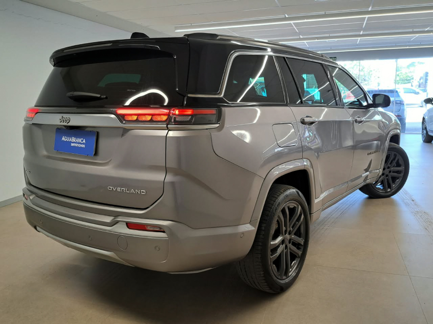 JEEP COMMANDER 2.0 TD380 TURBO DIESEL OVERLAND AT9 10