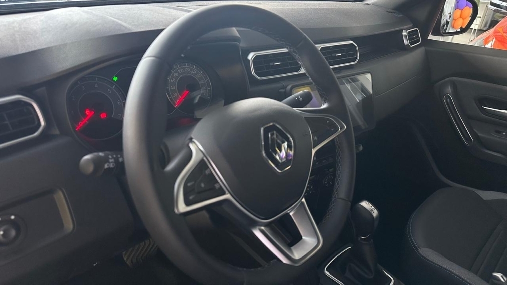 renault duster intense cvt 1.69
